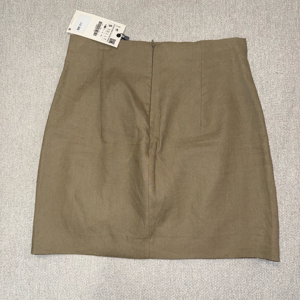 Zara Tan Mini Skirt with Beaded Accent - Picture 2 of 2